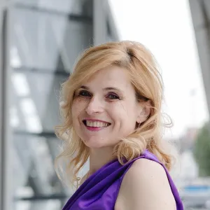 KARMELA - Prof de fle - français langue étrangère - Lyon 3e