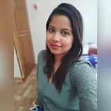Geetika - Physics tutor - Central Hope Town
