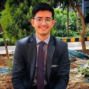Divyansh Tripathi - English tutor - Chhatarpur