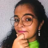 Lillian - Professor de marketing - Pacajus