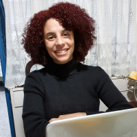 Professora Particular de português com foco em redação e escrita - Aulas Online