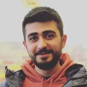 Ali - Matematik öğretmeni - 