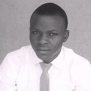 Nehemiah - Initiation informatique tutor - Garun Kurama