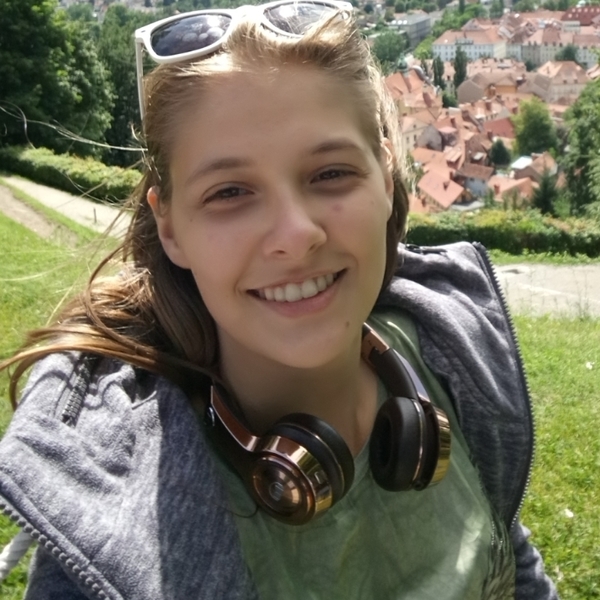 Englisch-Lehramt Studentin gibt Nachhilfe in Lübeck & Bad Schwartau Kl. 5 - Abitur