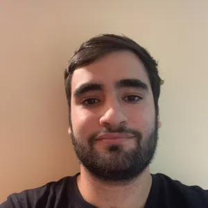 João - Prof de matemática - Maia