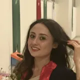 Merve - Okul derslerine destek öğretmeni - Adana