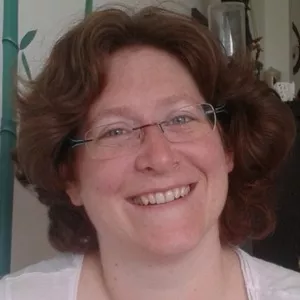 ISABELLE - Prof de yoga - Reims
