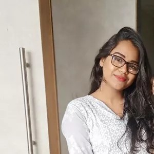 Nishita - Economics tutor - Mumbai