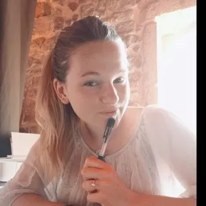 Fanny - Prof de Mathématiques - Oytier-Saint-Oblas