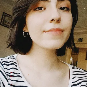 Yağmur Yaren - Biyoloji öğretmeni - 