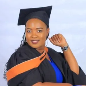Annie Mmamotlhogo - English tutor - Akasia