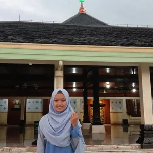 Ririn - Guru mengaji - Kecamatan Kayen Kidul