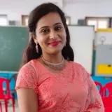 Ekta - Business studies tutor - Jabalpur