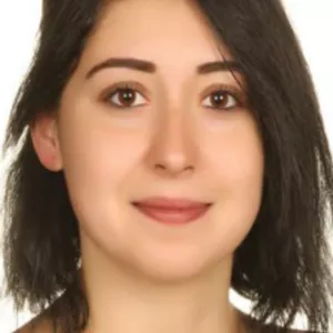 Elif - İngilizce öğretmeni - Antalya