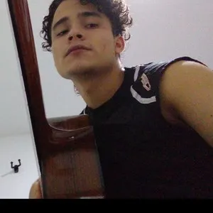 LUIS MATEO - Profe de guitarra - Cali