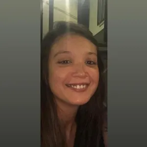 Carol - profesor de literatura - Almería