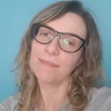 Cláudia - Professor de português para estrangeiros - João Pinheiro