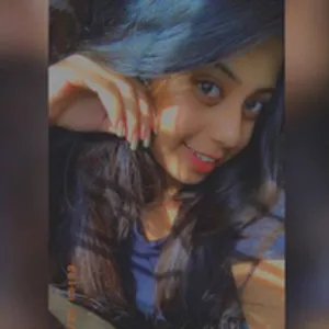 Yashika - Drawing teacher - New Delhi