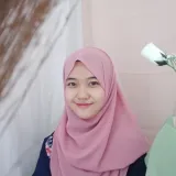 Ulfah - Guru menjahit - Kecamatan Kibin