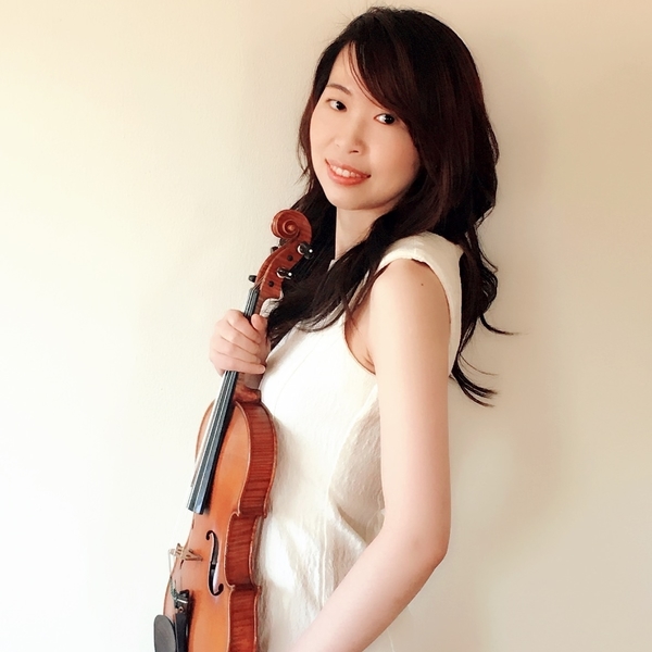 Professional violin performer with years teaching experience, and a piano instructor, music theory tutor