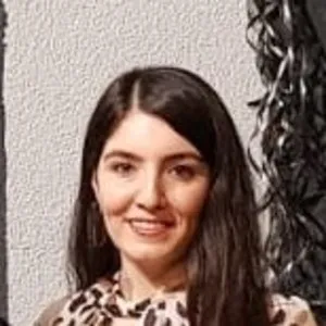 GÖZDE - Tarih öğretmeni - İvedik Osb