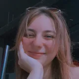 İrem - Biyoloji öğretmeni - Aydın