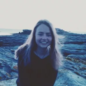 Esther - Prof de physique - chimie - Besançon