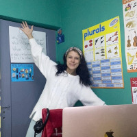 Enthusiastic and committed English TEFL teacher striving to improve your English skills no matter how long it takes. Practice makes perfect.
