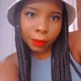 Akhona - English tutor - Berea
