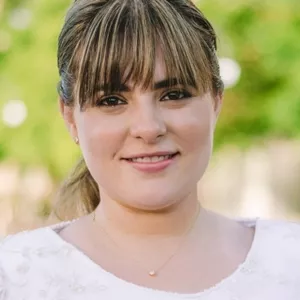 ESTEFANIA - profesor de contabilidad - San Justo