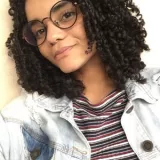 Larissa - Professor de português para estrangeiros - Centro