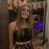 Carolina - Professor de nutrição - 