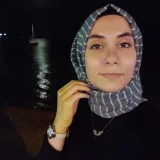 Ayşegül - Sosyal bilgiler öğretmeni - 