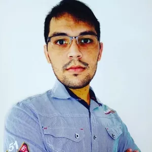 BRENO - Professor de Física (Ensino Superior) - Bela Vista