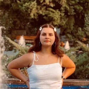 Raluca - Insegnante di inglese - Gropello Cairoli