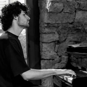 Ethan - Prof de piano - Montreuil