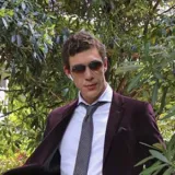 Andrés - profesor de filosofía - Bogotá
