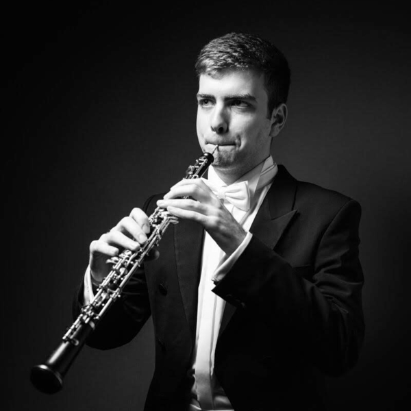Oboist at the Royal Theater in Brussels | La Monnaie gives oboe lessons