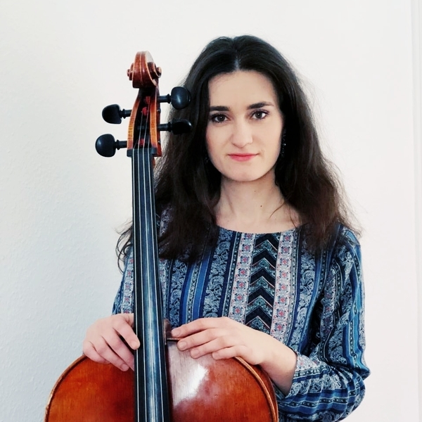 Cello Unterricht (auch Online)! auf Deutsch/Englisch/Spanisch/Polnisch! Für Anfänger sowie Fortgeschrittene, Hobby oder Hilfe beim Üben!