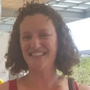 Matilde Natalia - Profesor de hebreo - Ramos Mejía