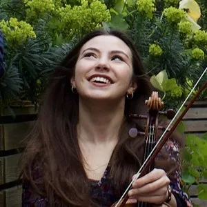 Victoria - Violin tutor - London