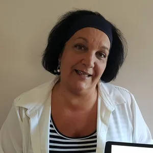 Estefania - Profe de otras materias de humanidades - Sant Joan Despí