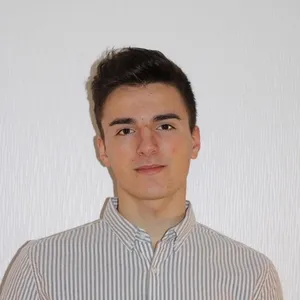 Antoine - Prof de maths - Vénissieux