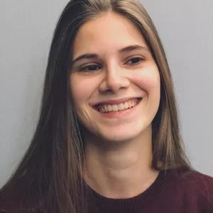 Olivia - Prof de sciences de l'ingénieur - Corcelles-près-Payerne