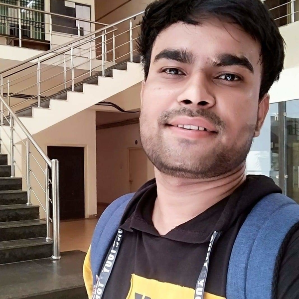 I'm engineering student branch computer science I am good in programming language