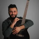 Mehmet - Müzik eğitimi öğretmeni - İzmir