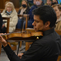 Violinista con 18 años de experiencia, clases de violín y solfeo didácticas