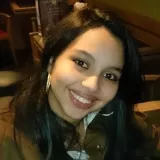 Carolina - Prof de compreensão escrita - português - Pituba
