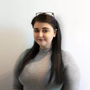 Isobel - Physics tutor - Shavington