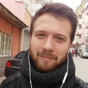 Ali - Fen bilimleri öğretmeni - 